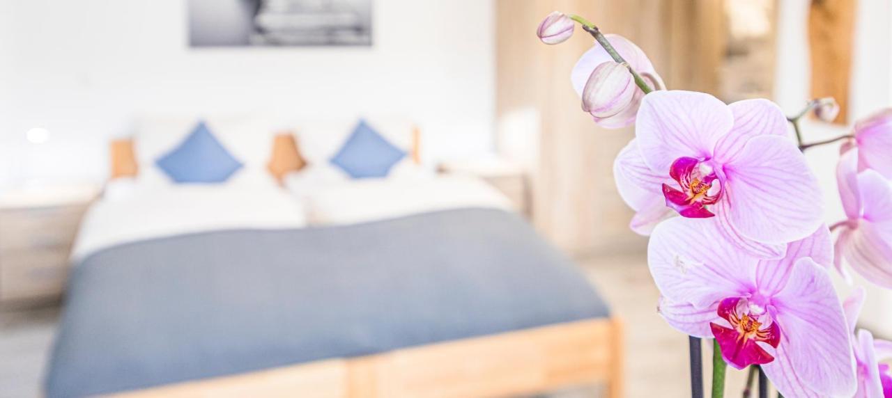 Weisses Roessl Hotel Pfreimd Kültér fotó
